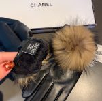 Chanel Gloves In Black