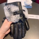 Chanel Gloves In Black