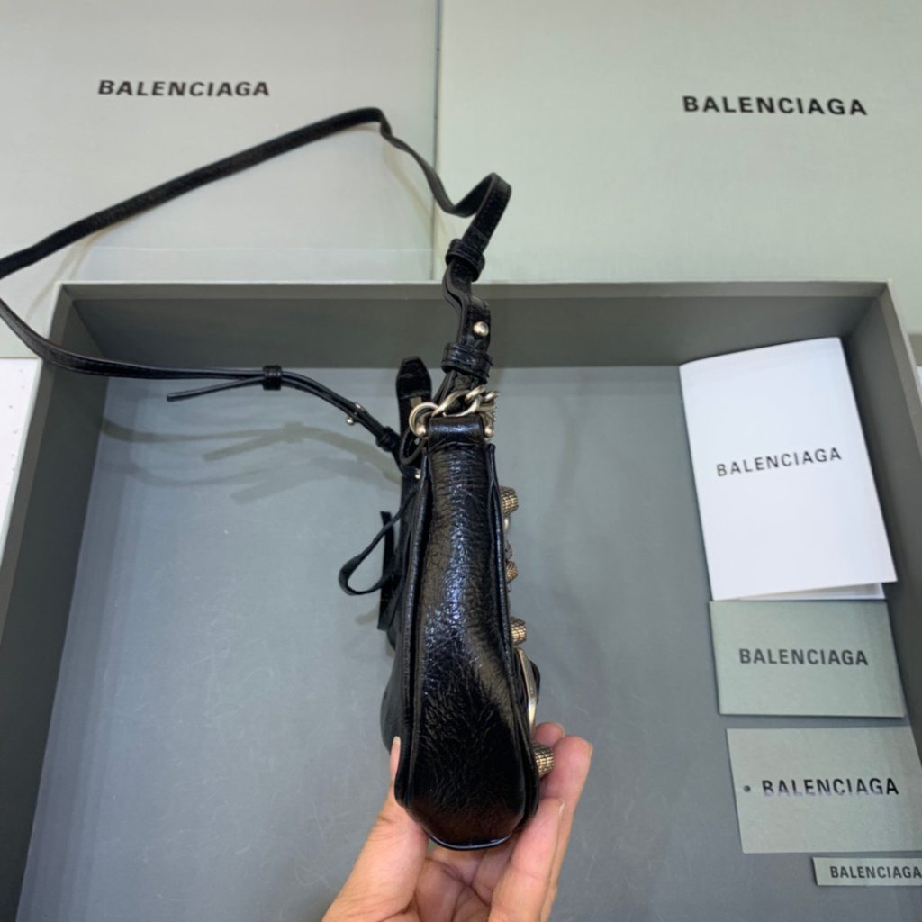 Balenciaga Le Cagole Mini Bag With Chain In Black, For Women, Women’s Bags 8.2in/21cm 6958141VG9Y1000