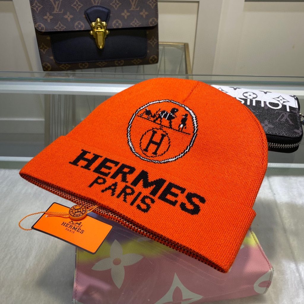 Hermes Frequence Beanie In Orange