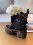 Louis Vuitton Laureate Desert Boots Calfskin Leather Fall/Winter 2020 Collection 1A4XXZ Black/Brown