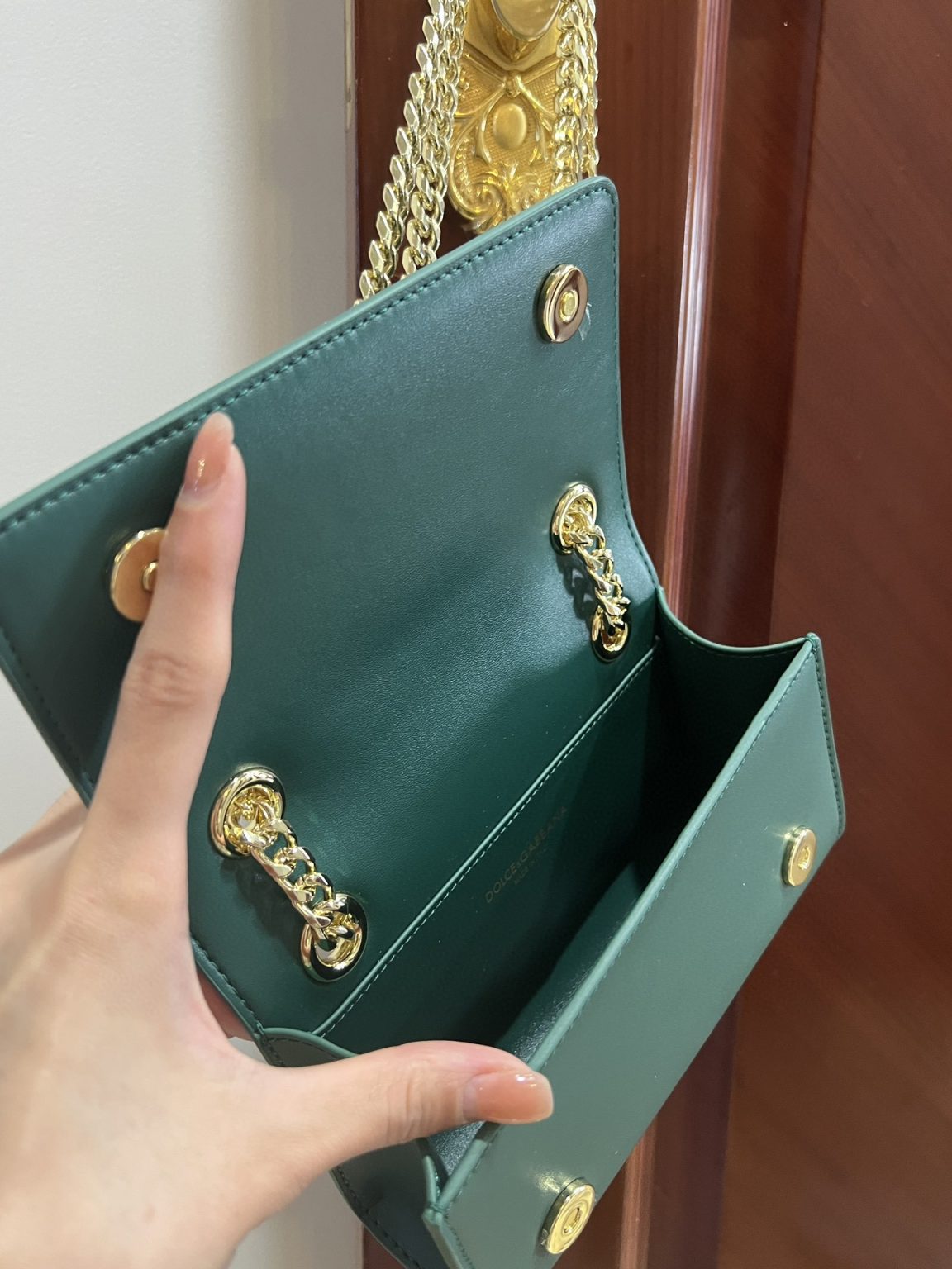 Dolce & Gabbana Polished 3.5 Phone Bag Green For Women 7.3in/19cm DG