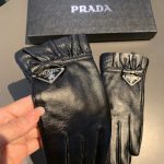 Prada Nappa Gloves In Black