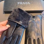 Prada Nappa Gloves In Black