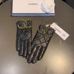 Chanel Gloves In Black