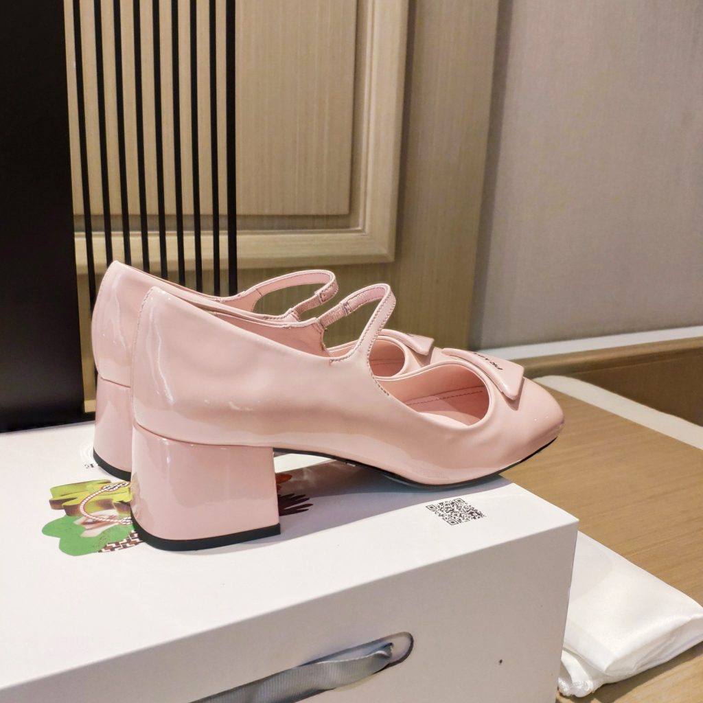 Prada Patent Pumps Pink For Women 1.8in/45mm PRD