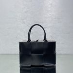 Bottega Veneta Small Arco Tote Bag Black, For Women, Women’s Bags 14.2in/36cm