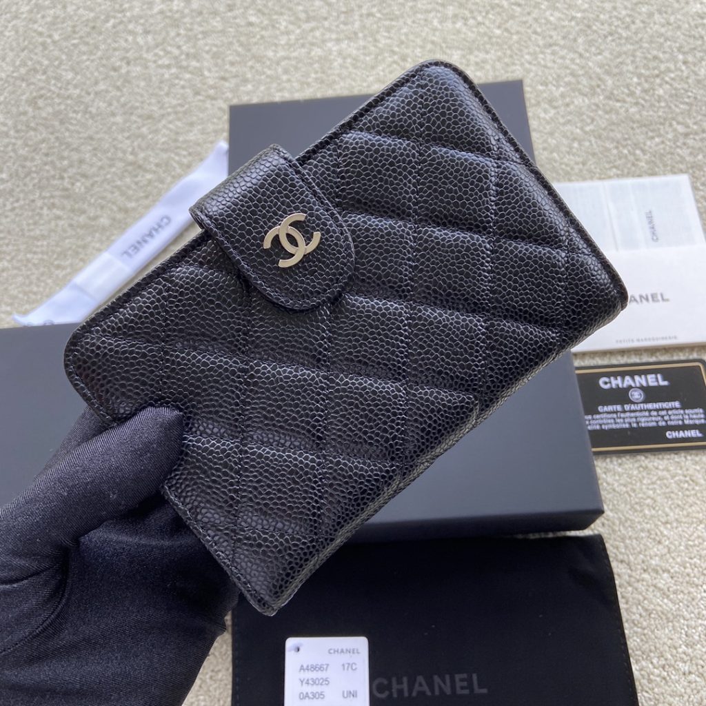 Chanel CO-CO Flap Wallet 15cm/5.9in Silver Hardware For Women Black