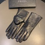 Prada Nappa Gloves In Black