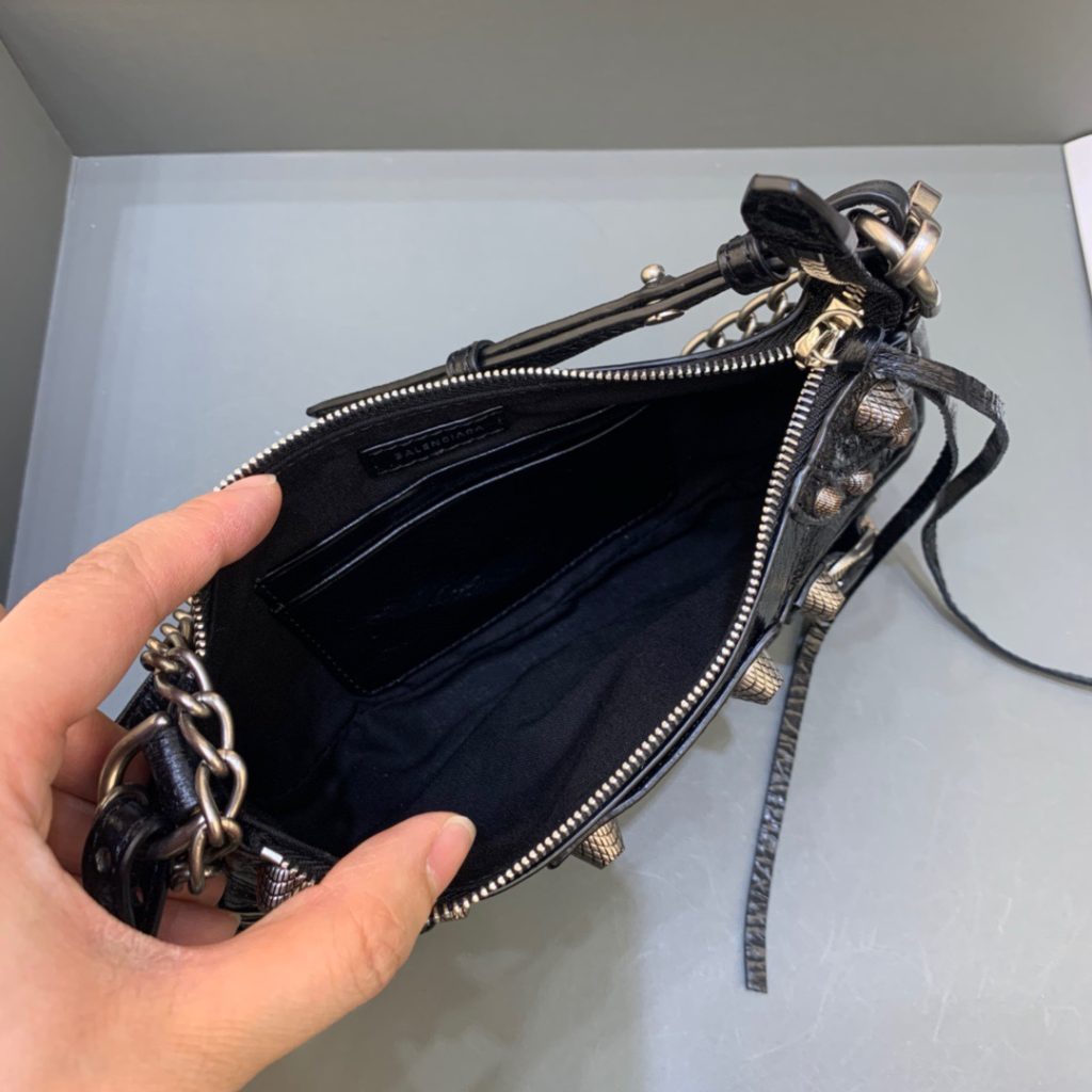 Balenciaga Le Cagole Mini Bag With Chain In Black, For Women, Women’s Bags 8.2in/21cm 6958141VG9Y1000