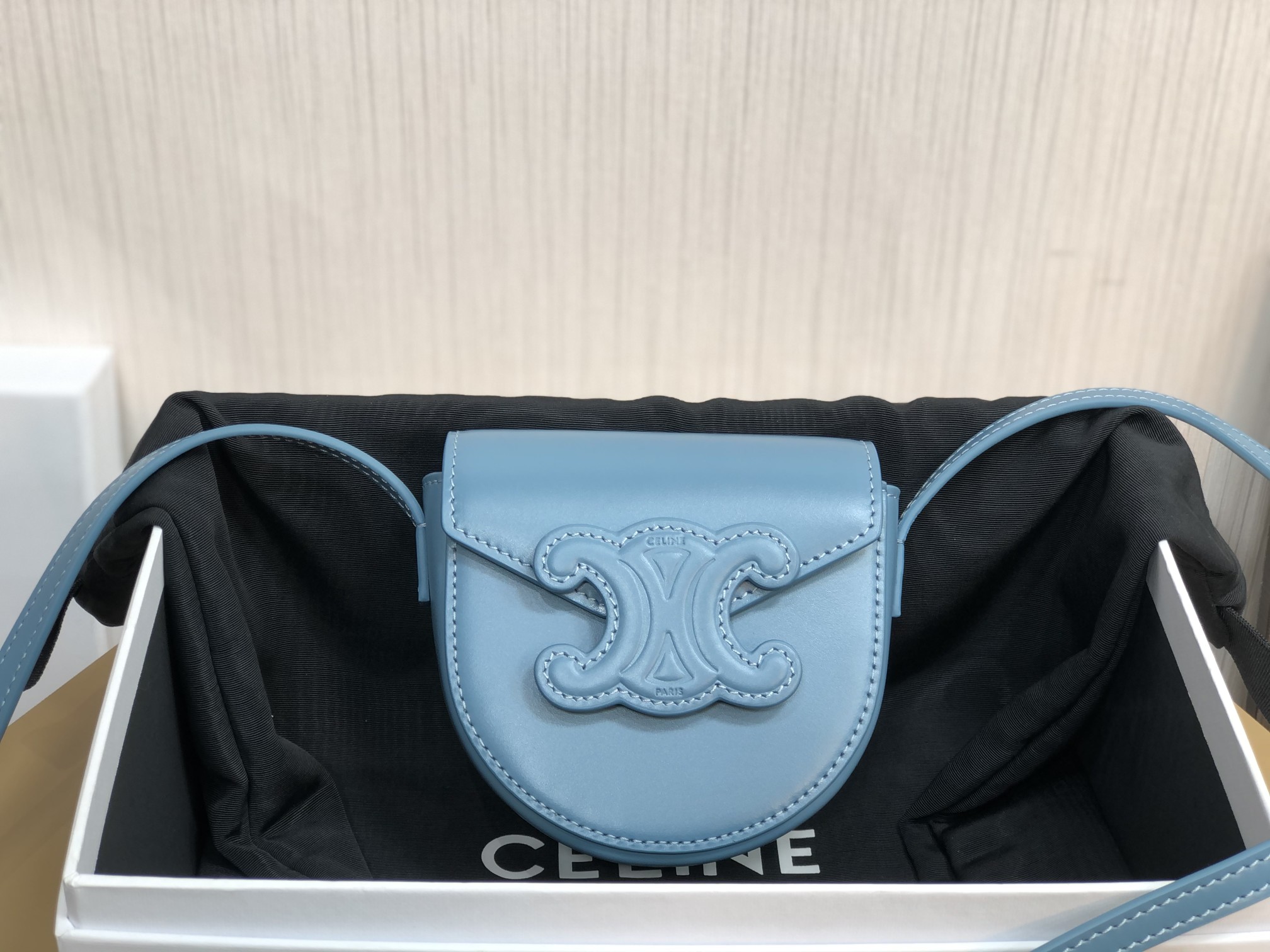 Celine Mini Besace Cuir Triomphe Demin For Women 4in/11cm 10J303DPQ.07DD