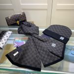 Louis Vuitton Beanie & Scarf Set In Black