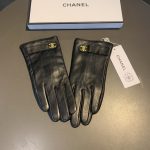 Chanel Gloves In Black