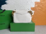 Bottega Veneta Mount White, For Women, Women’s Bags 8.3in/21cm 667399V12M09009