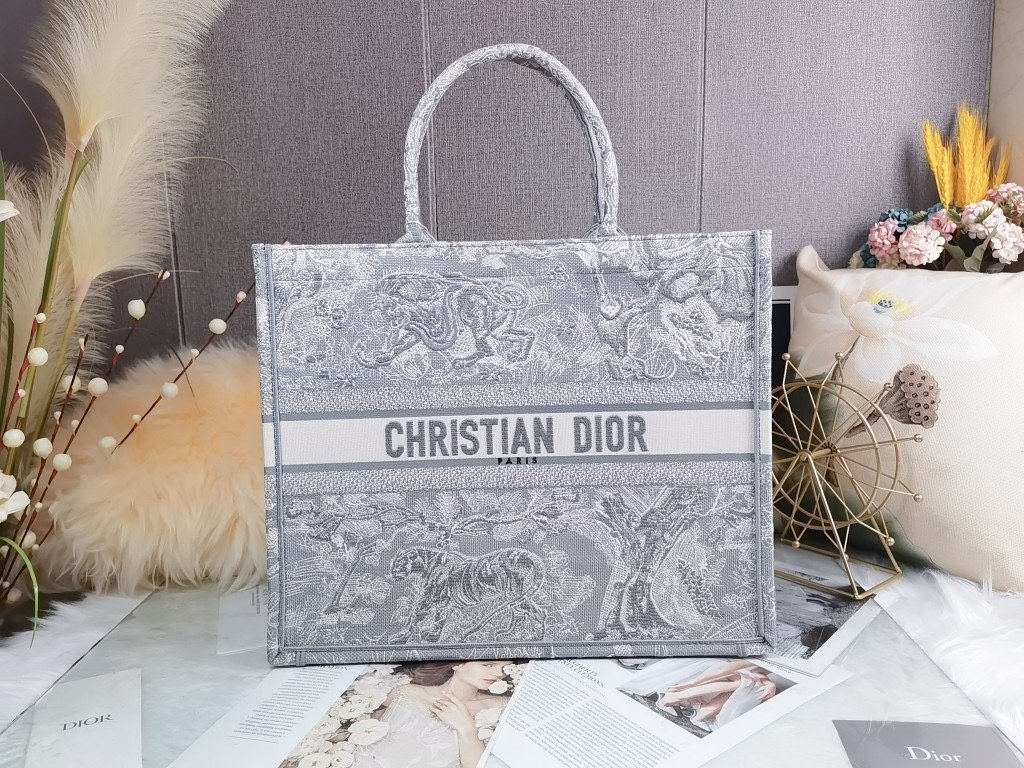 Christian Dior Large Dior Book Tote White Multicolor, For Women, Women’s Handbags 16.5in/42cm CD