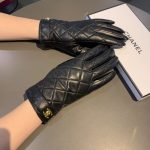 Chanel Gloves In Black