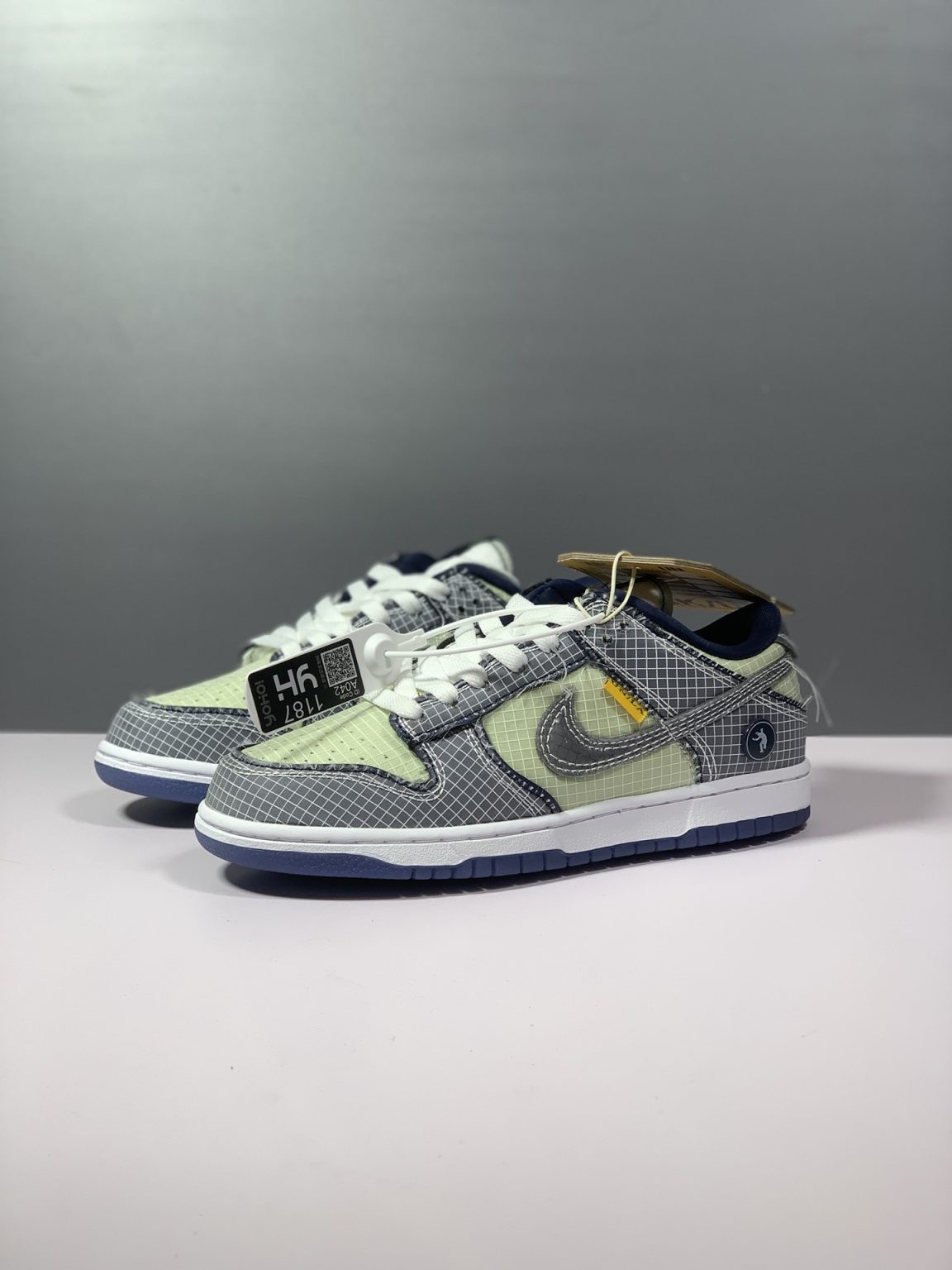 Union x Nike Dunk Pistachio Green Sneaker For Men, Men’s Shoes