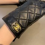 Chanel Gloves In Black