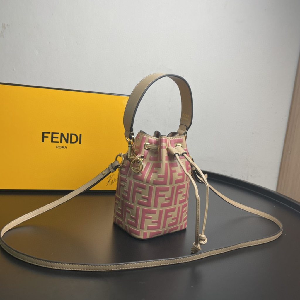 Fendi Mon Tresor Pink Mini Bag For Woman 18cm/7in