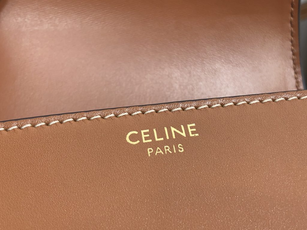 Celine Mini Besace Cuir Triomphe Brown For Women 4in/11cm 10J303DPQ.04LU