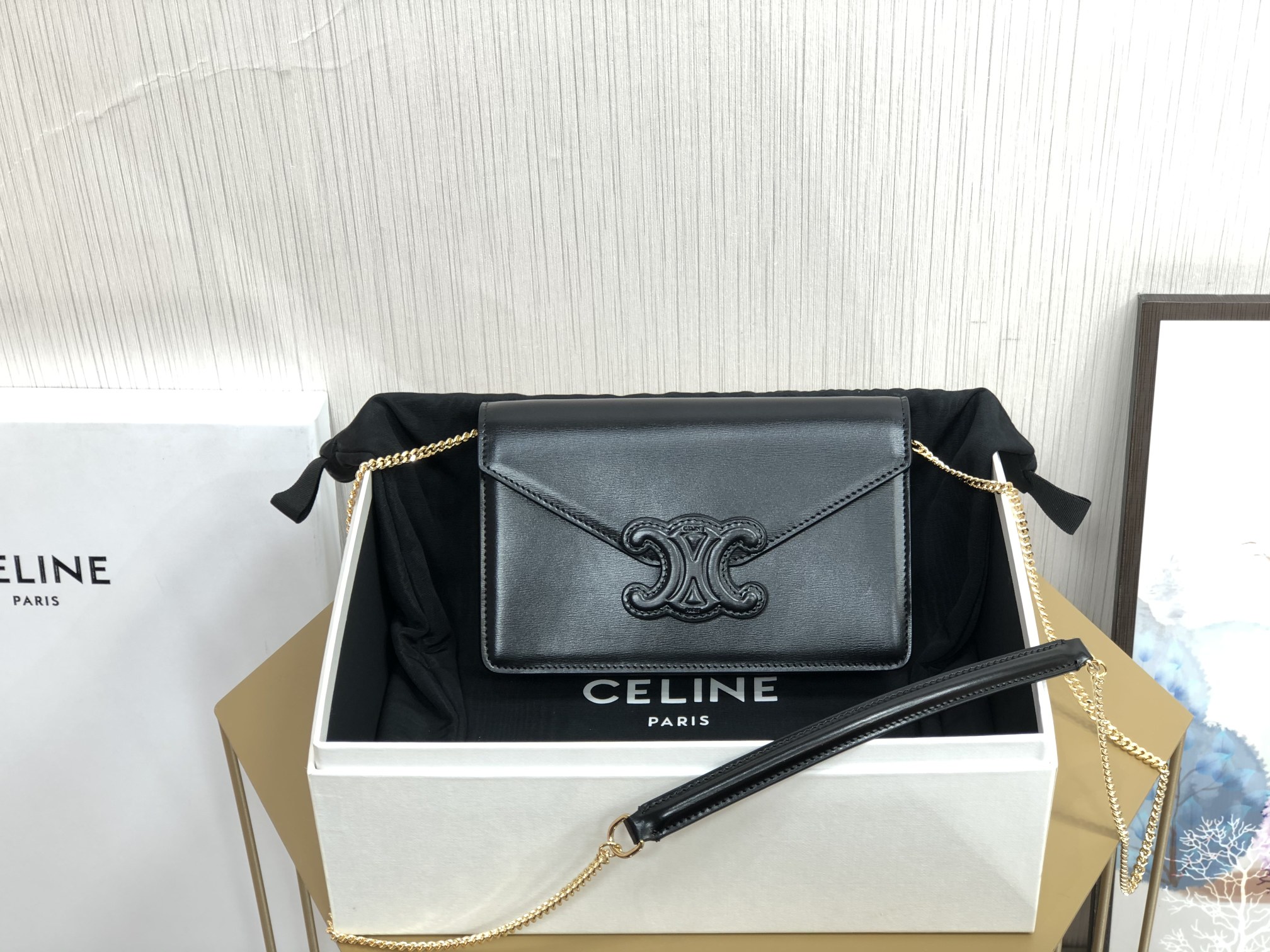 Celine Wallet On Chain Triomphe Black For Women 7in/19cm  10J733DPV.38NO