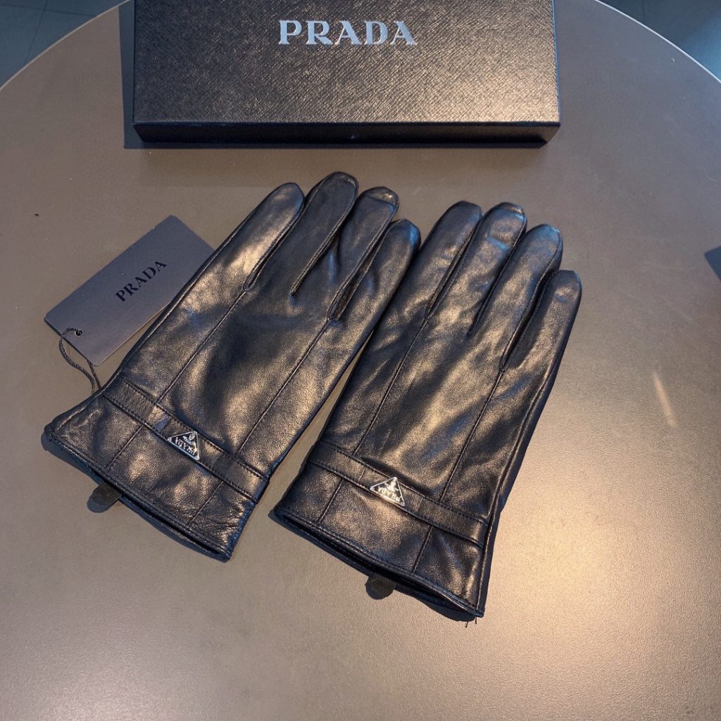 Prada Nappa Gloves In Black