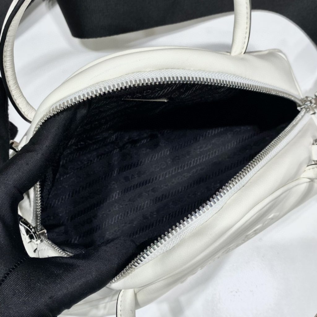 Prada Triangle Bag White For Women, Women’s Bags 9.8in/25cm 1BB082_2BYA_F0009_V_NEO