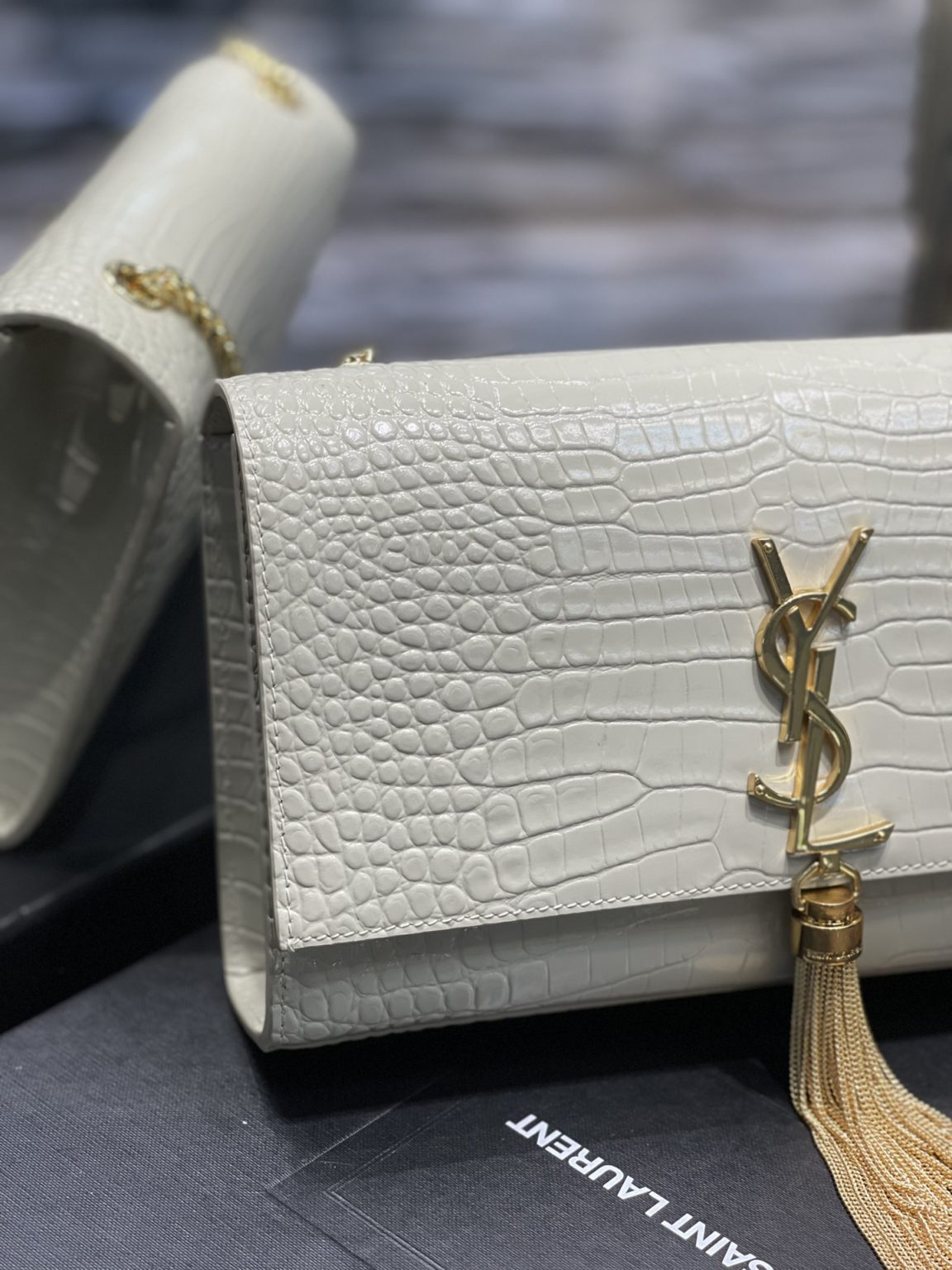 Saint Laurent Kata Medium Chain Bag White Vintage With Tassel For Women 9.4in/24cm YSL 354119DND0J9207