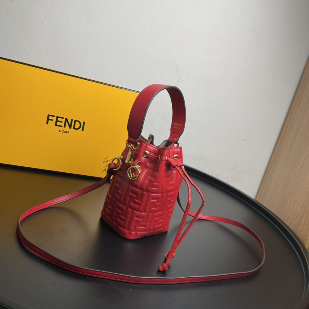 Fendi Mon Tresor Red Mini Bag For Woman 18cm/7in