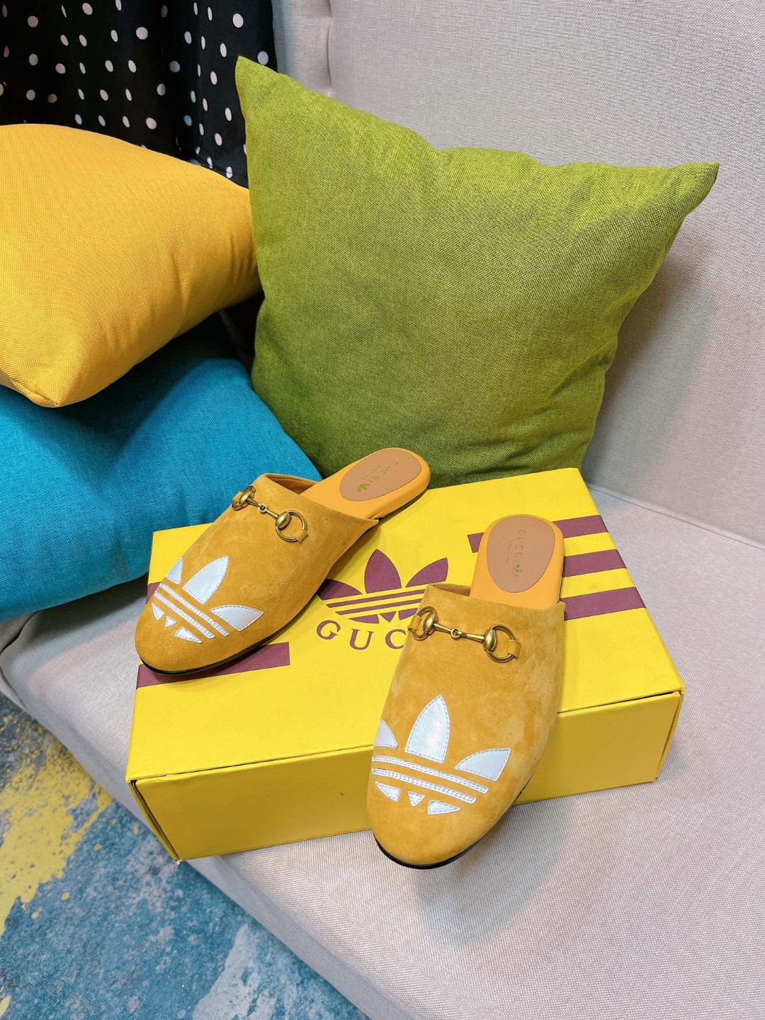 Gucci x Adidas Women’s GG Trefoil Slipper Yellow For Women GG 702211 DE8X0 7660