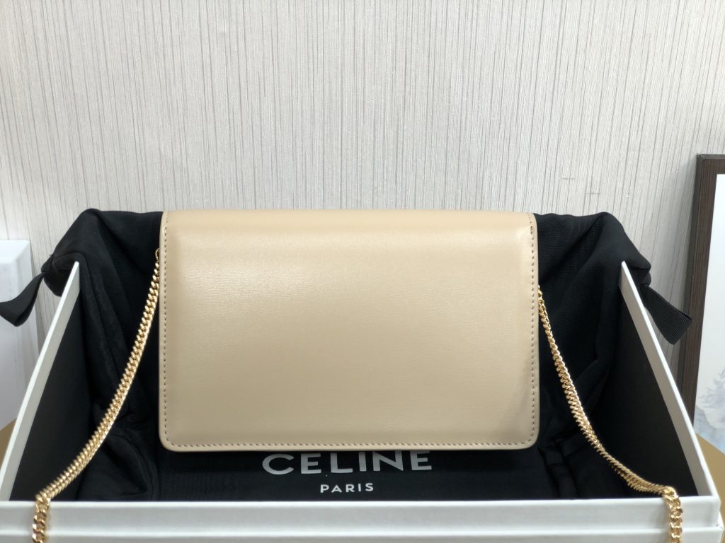 Celine Wallet On Chain Triomphe Beige For Women 7in/19cm