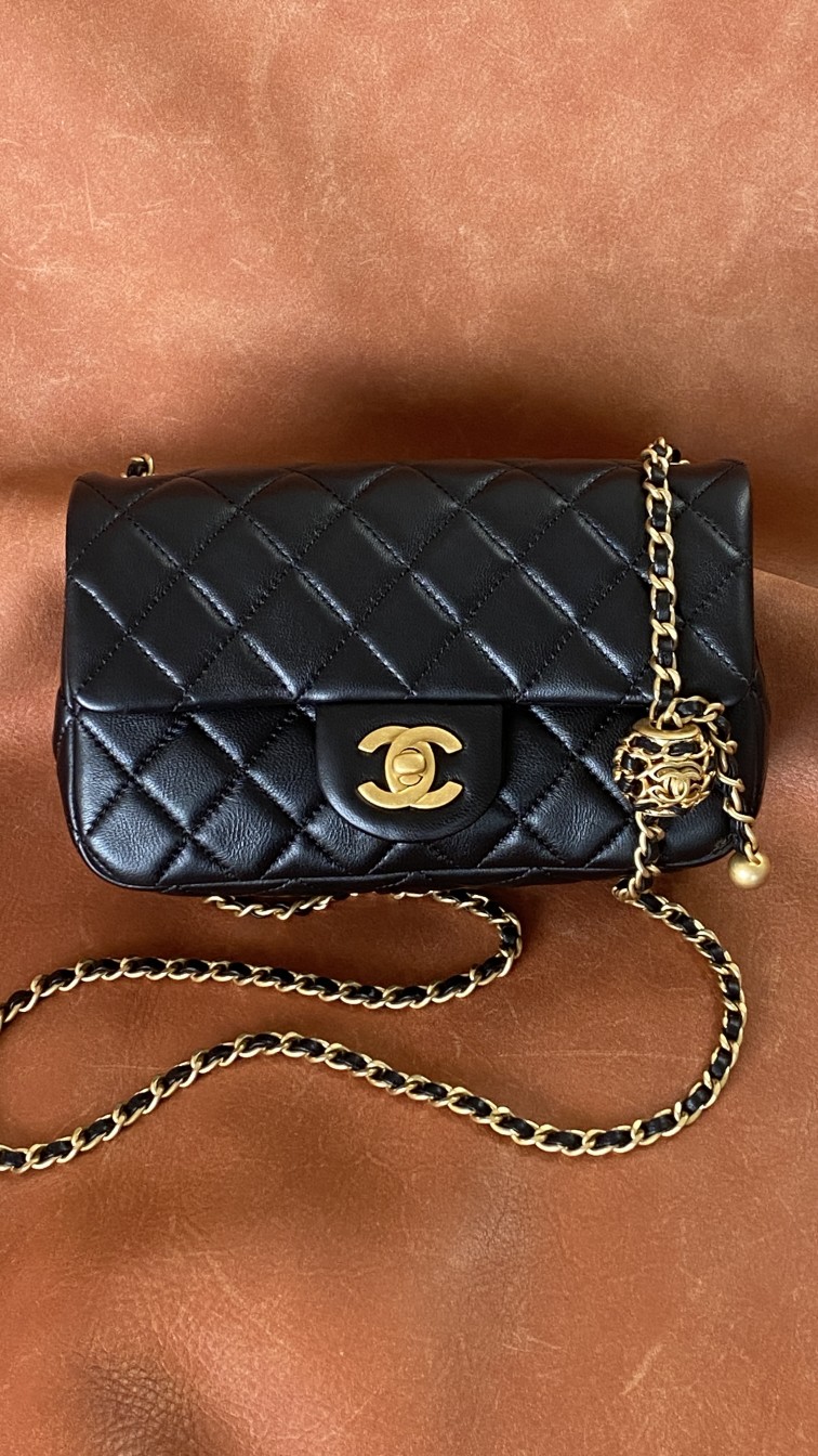 Chanel Mini Flap Bag Black For Women, Women’s Bags 7.9in/20cm