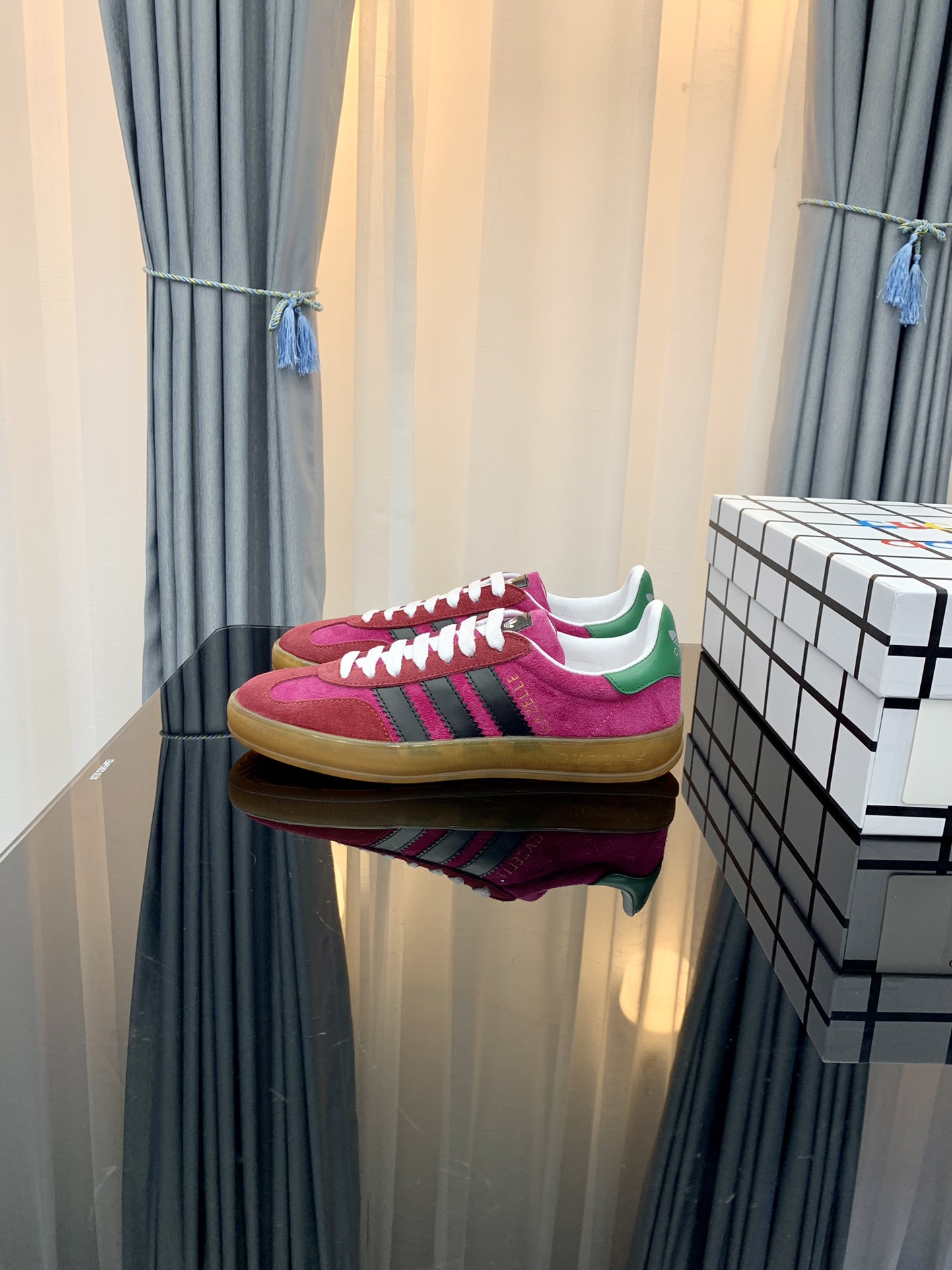 Gucci x Adidas Women’s Gazelle Sneaker Pink For Women GG