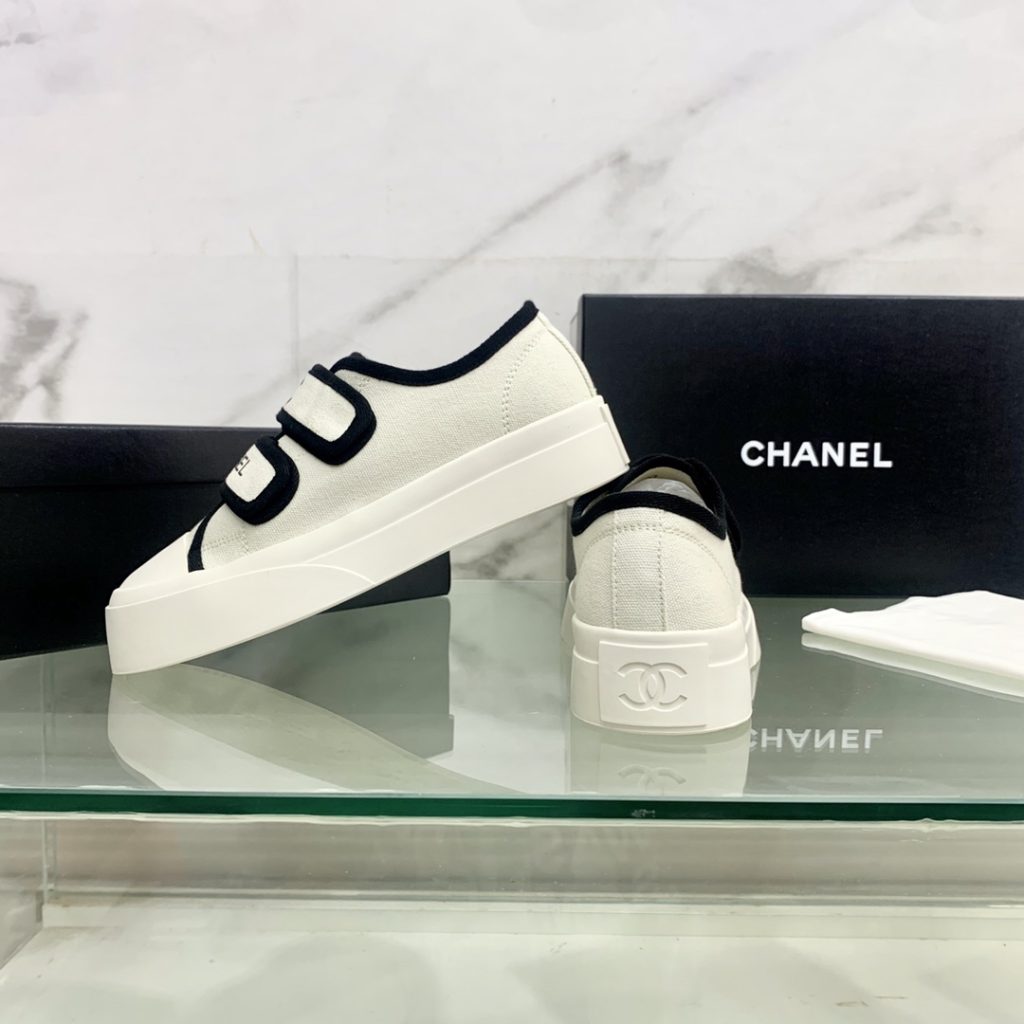 Chanel Women’s Chanel Velcro Sneaker White And Black For Women