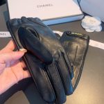 Chanel Gloves In Black