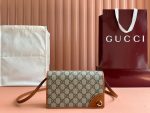 [True-to-Original] Gucci Emblem Super Mini Shoulder Bag Size 8′′W x 5′′H x 2′′D