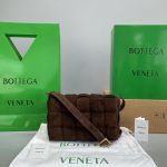 Bottega Veneta Padded Cassette Caramel, For Women, Women’s Bags 10.2in/26cm 591970VCP619850