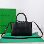 Bottega Veneta Mini Arco Tote Bag Black, For Women, Women’s Bags 9.8in/25cm 709337VCP118425