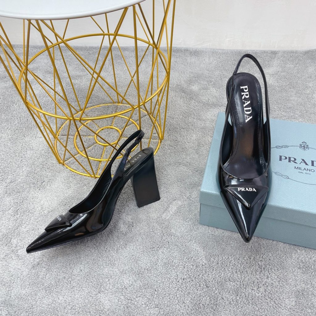 Prada Patent Sling-Back Pumps Black For Women 3.5in/90mm PRD