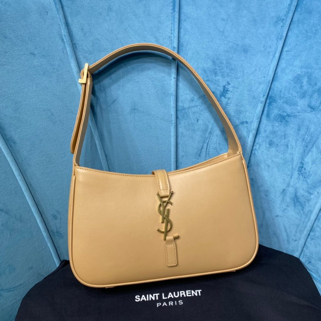 Saint Laurent Le 5 À 7 Hobo Bag In Smooth Beige For Women 9in/23cm YSL  6572282R20W9832