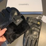 Chanel Gloves In Black