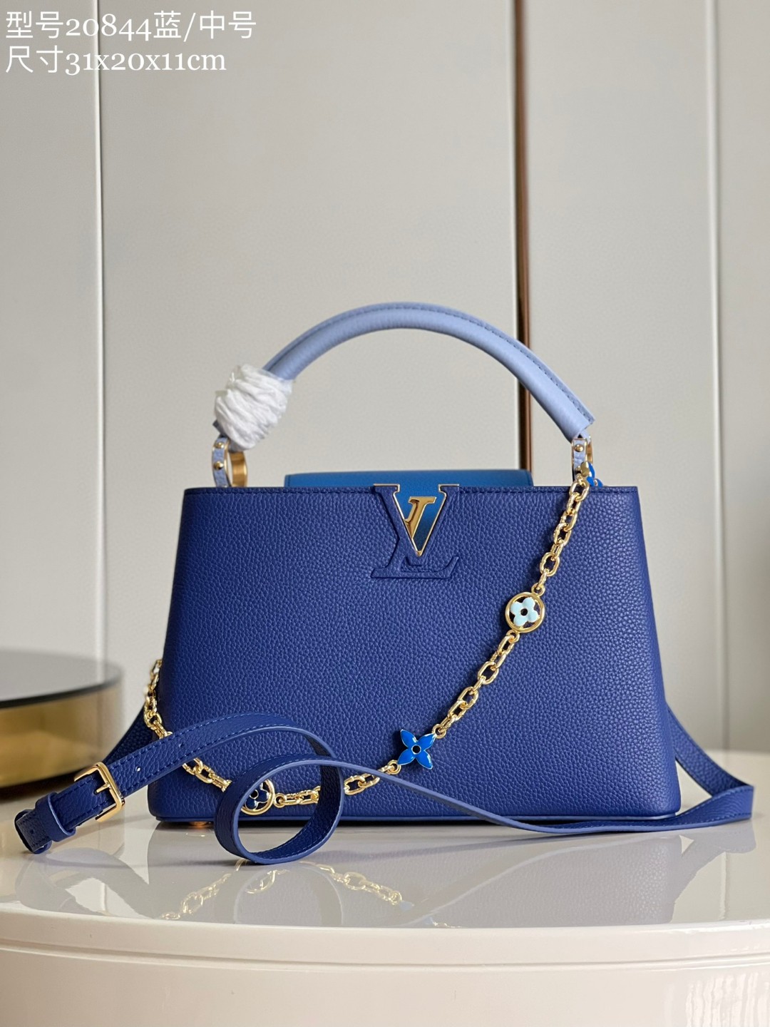 Louis Vuitton Capuciness MM Handbag Blue For Women, Women’s Handbags, Shoulder Bags And Crossbody Bags 12.4in/32cm LV