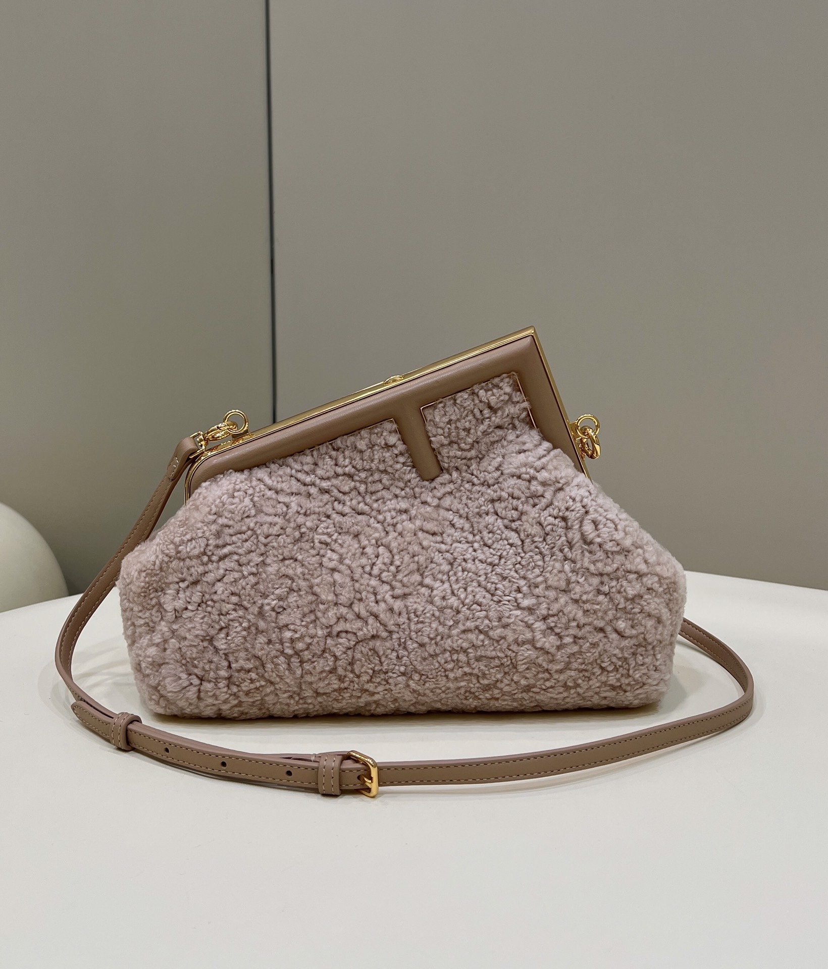 Fendi First Small Pink Mink Bag For Woman 26cm/10in