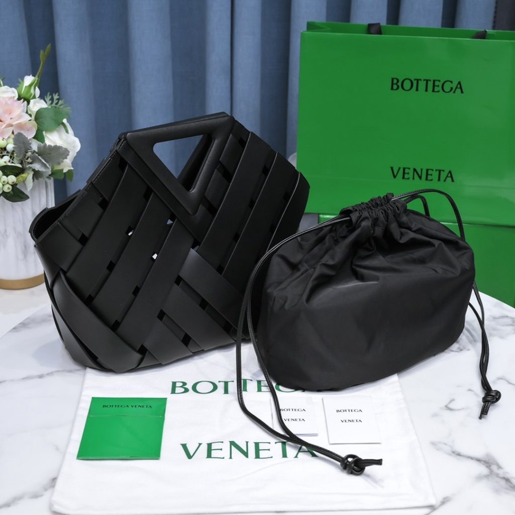 Bottega Veneta Point Dark Black, For Women, Women’s Bags 9.8in/25cm