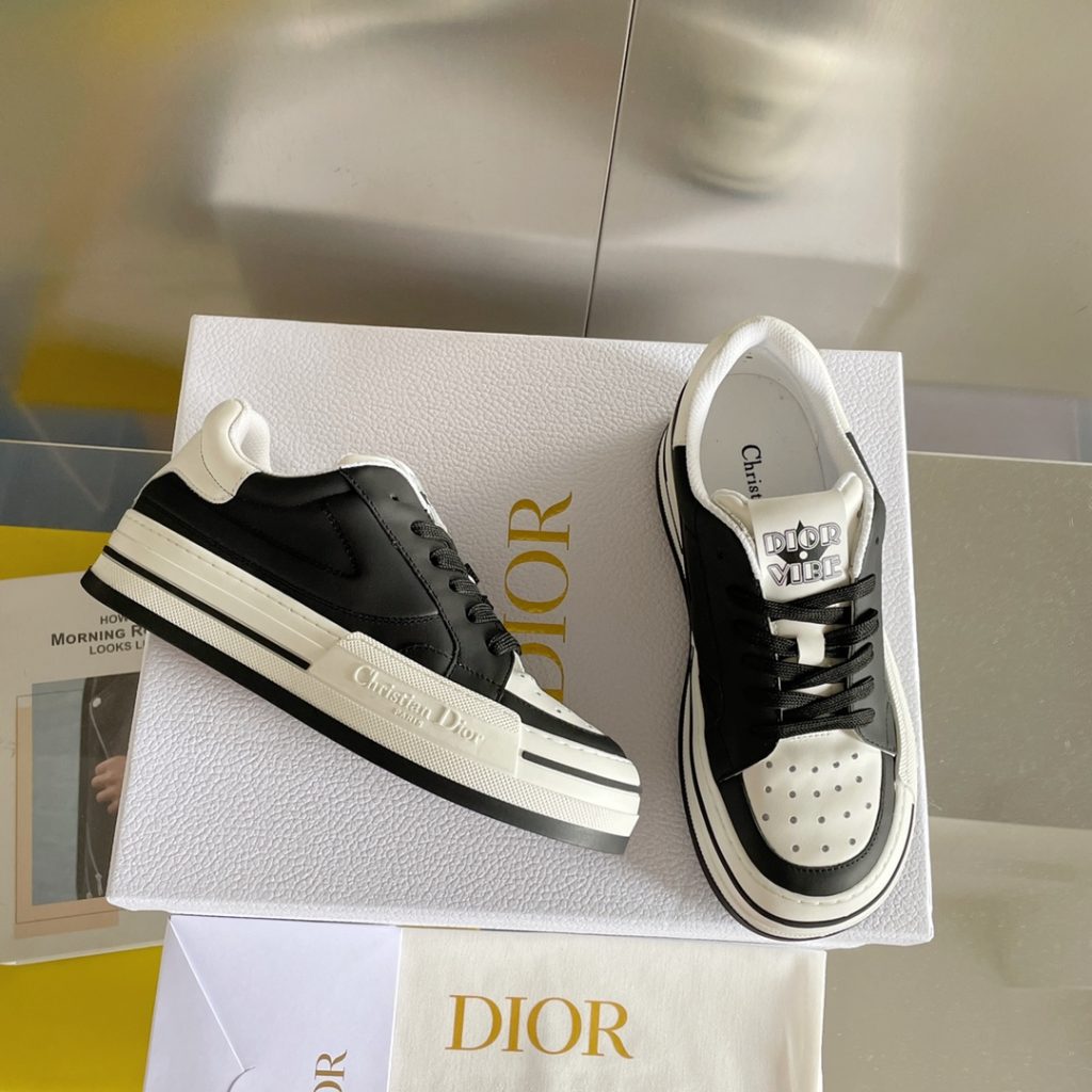 Christian Dior Women’s D-Freeway Sneaker White For Women CD KCK349VEA_S10W