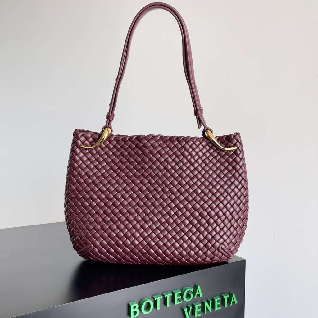 Bottega Veneta Medium Clicker Shoulder Bag Cream/Burgandy For Women 36cm / 14.2in