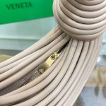 Bottega Veneta Mini Jodie Cream For Women 22cm / 8.7in