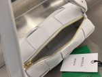 Small Brick Cassette White/Beige For Women‎ 9.3in/23.5cm 729166VMAY19009