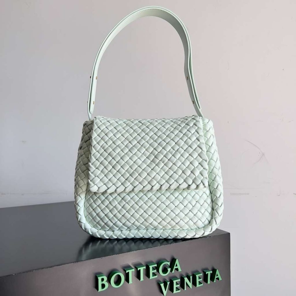 Bottega Veneta Small Cobble Shoulder Bag White For Women 26cm / 12in 755109V3A513902