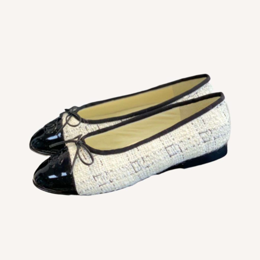 Chanel Ballet Flats White For Women